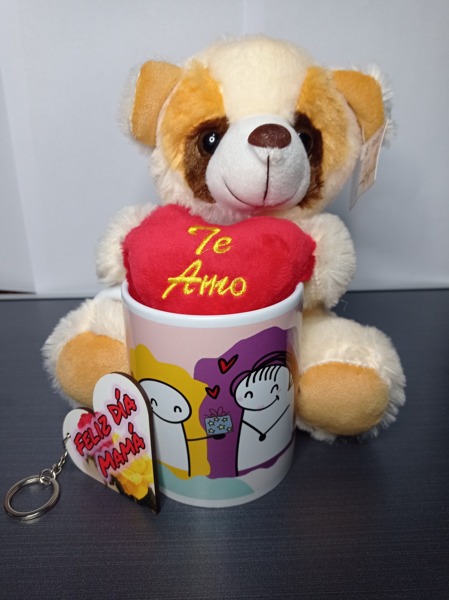 Pack Día de la Madre Tazón Flork + Llavero + Peluche